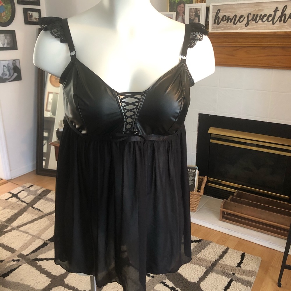 Torrid 3x black faux leather lace up babydoll